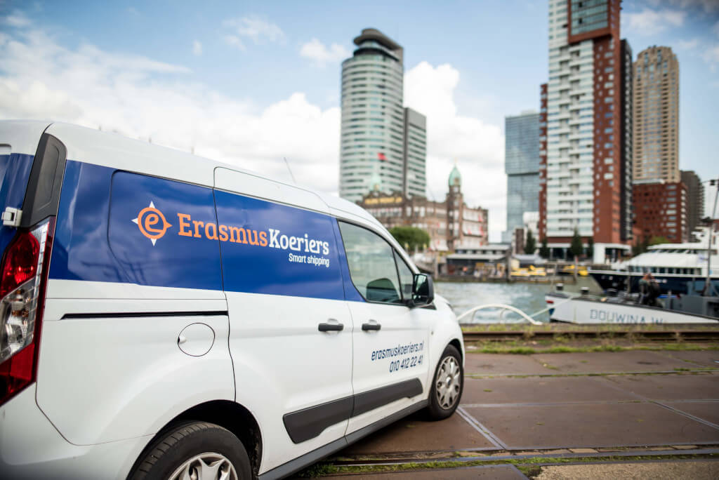 Goedkope koerier voor snelle en betrouwbare bezorging van pakketten en zendingen tegen lage kosten.